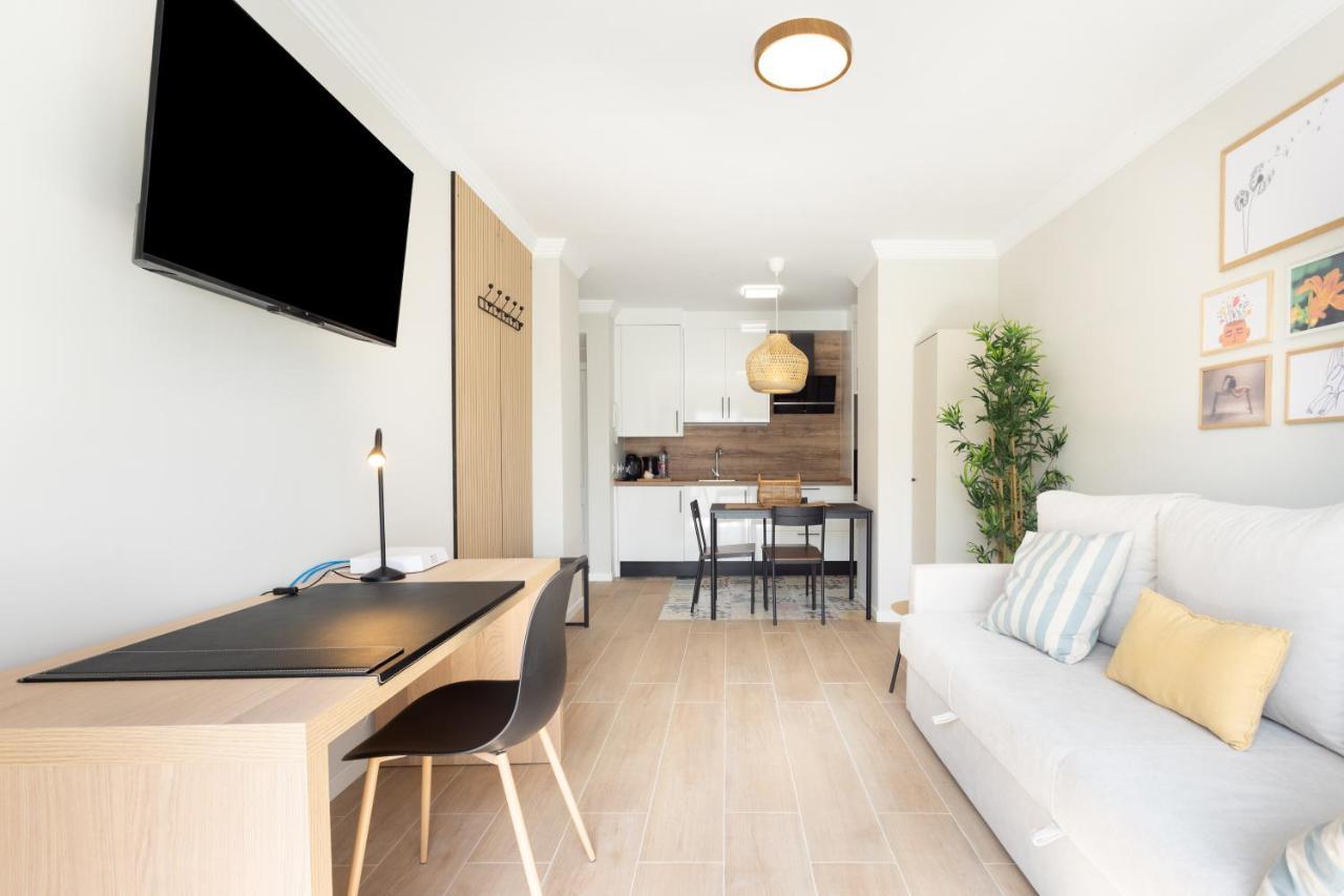 Home2Book Stylish Seaside Apt プエルティト・デ・グイマル エクステリア 写真